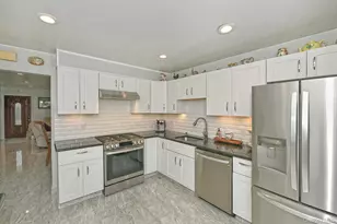 3076 Roxbury Rd, Oceanside, NY 11572 - Photo 14