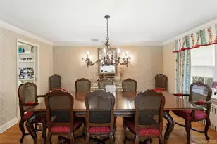 1360 Boxwood Dr W, Hewlett, NY 11557 - Photo 8