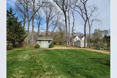 59 Lumur Drive, Sayville, NY 11782 - Photo 34