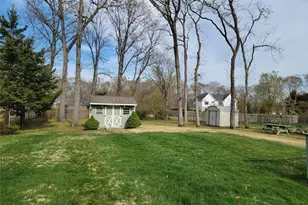 59 Lumur Dr, Sayville, NY 11782 - Photo 34