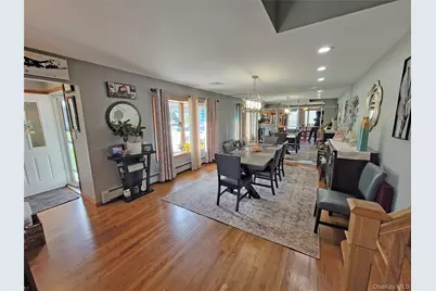 59 Lumur Drive, Sayville, NY 11782 - Photo 4
