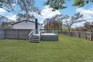 65 Maple Ln, Medford, NY 11763 - Photo 28