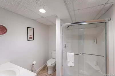 13 Van Scoys Path W, East Hampton, NY 11937 - Photo 18