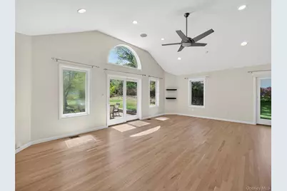 19 Buckingham Road, Nanuet, NY 10954 - Photo 14