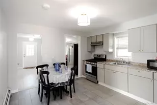 8 Brightside Ave, Central Islip, NY 11722 - Photo 4