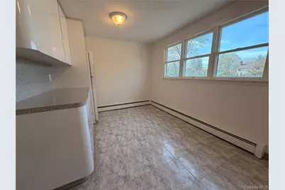 3535 Park Avenue, Wantagh, NY 11793 - Photo 4
