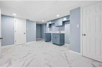 72 Seminole Street, Selden, NY 11784 - Photo 22