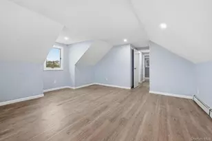 72 Seminole St, Selden, NY 11784 - Photo 18
