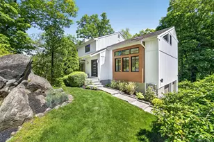 8 Amalfi Dr, Cortlandt Manor, NY 10567 - Photo 2