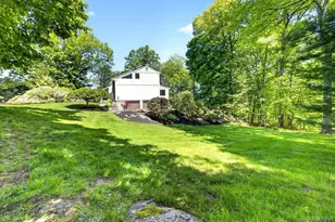 8 Amalfi Dr, Cortlandt Manor, NY 10567 - Photo 32