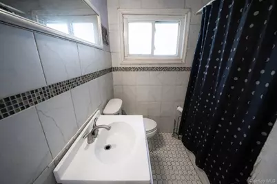 243 Coventry Road S, West Hempstead, NY 11552 - Photo 6
