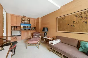 29 Jennings Ln, Woodbury, NY 11797 - Photo 6