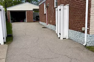 210 S King St, Elmont, NY 11003 - Photo 14