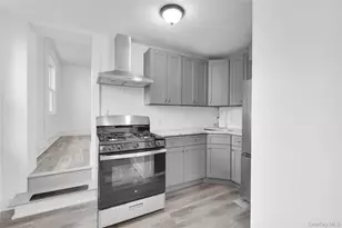 127 Maple Ave, Rye, NY 10580 - Photo 2