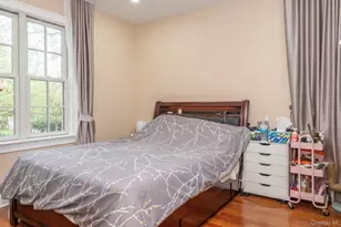 248-14 Van Zandt Ave, Little Neck, NY 11362 - Photo 22