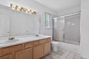 98 Lois Ln, Monroe, NY 10950 - Photo 16