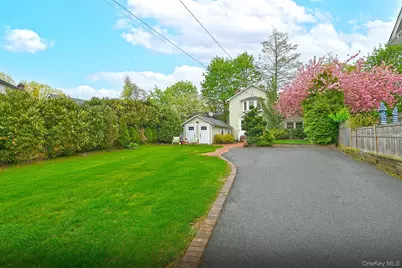 21 S Washington Street, Port Washington, NY 11050 - Photo 2