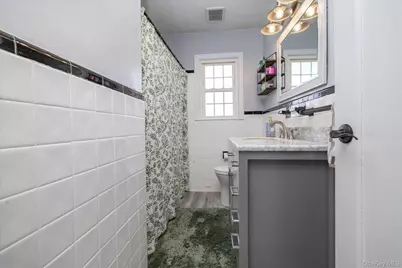 2915 Laurel Avenue, Baldwin, NY 11510 - Photo 14