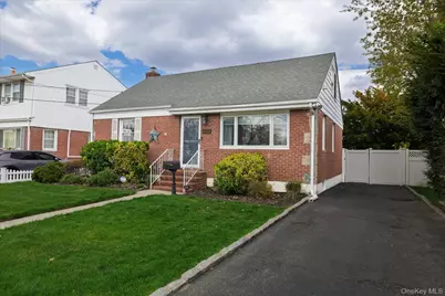 2915 Laurel Avenue, Baldwin, NY 11510 - Photo 1