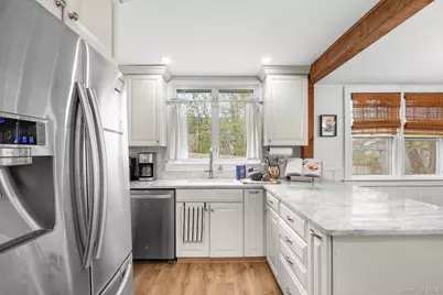 17 Heathcote Road, Carmel, NY 10512 - Photo 12