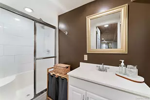 14 Earlwood Dr, Poughkeepsie, NY 12603 - Photo 26