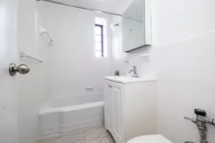 10-40 Neilson St, Far Rockaway, NY 11691 - Photo 12