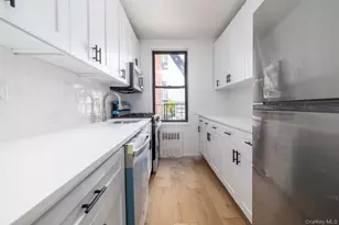 10-40 Neilson St, Far Rockaway, NY 11691 - Photo 8