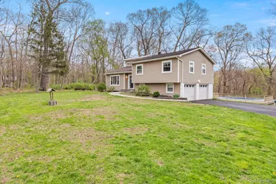 325 Oak Ridge Road, Hopewell Junction, NY 12533 - Photo 38
