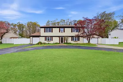 27 Millbury Lane, Setauket, NY 11720 - Photo 1