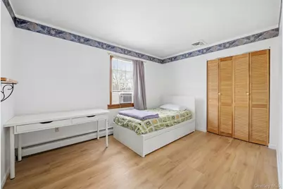 27 Millbury Lane, Setauket, NY 11720 - Photo 18