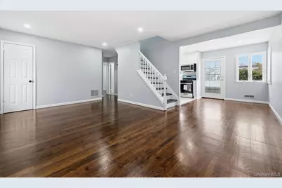 23 Woods Lane, Centereach, NY 11720 - Photo 4