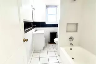 66 Kenmore Rd, Valley Stream, NY 11581 - Photo 6