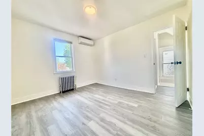 66 Kenmore Road, Valley Stream, NY 11581 - Photo 8