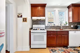 28 Spruce St, New Rochelle, NY 10805 - Photo 34