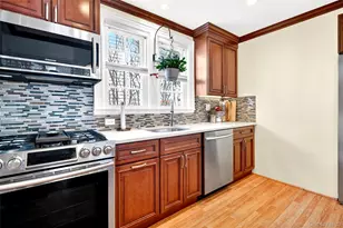 28 Spruce St, New Rochelle, NY 10805 - Photo 14