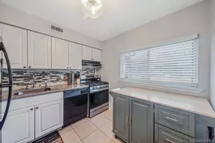197 N Pointe Circle, Coram, NY 11727 - Photo 10