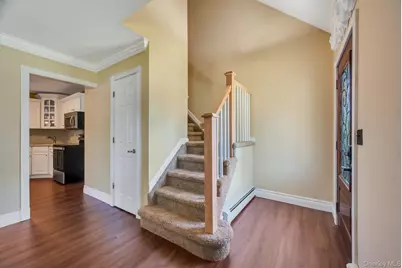 237 Oakland Avenue, Miller Place, NY 11764 - Photo 6