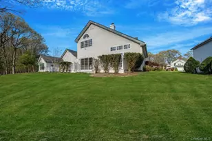 206 Dorado Ct N, Middle Island, NY 11953 - Photo 4