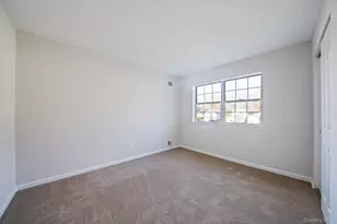 206 Dorado Ct N, Middle Island, NY 11953 - Photo 30