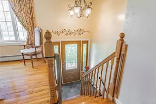 1 Paulette Ln, Wappingers Falls, NY 12590 - Photo 2