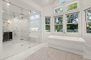 1 Pembroke Dr, Glen Cove, NY 11542 - Photo 24