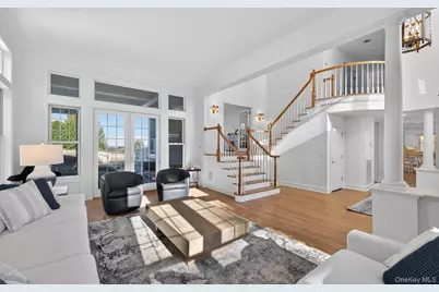 1 Pembroke Drive, Glen Cove, NY 11542 - Photo 12
