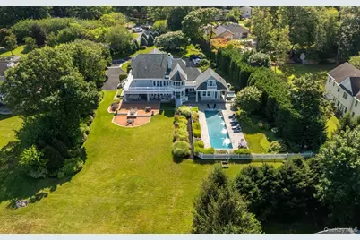 1 Pembroke Drive, Glen Cove, NY 11542 - Photo 48