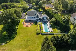 1 Pembroke Dr, Glen Cove, NY 11542 - Photo 48