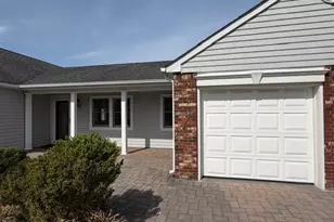 6 Hillview Ct, Commack, NY 11725 - Photo 14