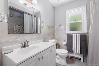 57 Homecrest Oval, Yonkers, NY 10703 - Photo 10