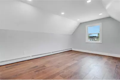 907 Pearl Street, Bohemia, NY 11716 - Photo 26