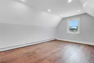 907 Pearl St, Bohemia, NY 11716 - Photo 26