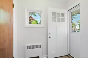 135 Woolsey Ave, Glen Cove, NY 11542 - Photo 4