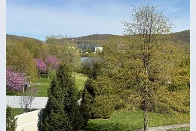 734 Regency Drive, Fishkill, NY 12524 - Photo 42